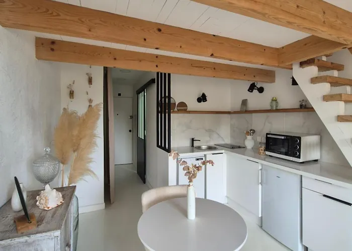 Apartment Avec Piscine Proche Plages