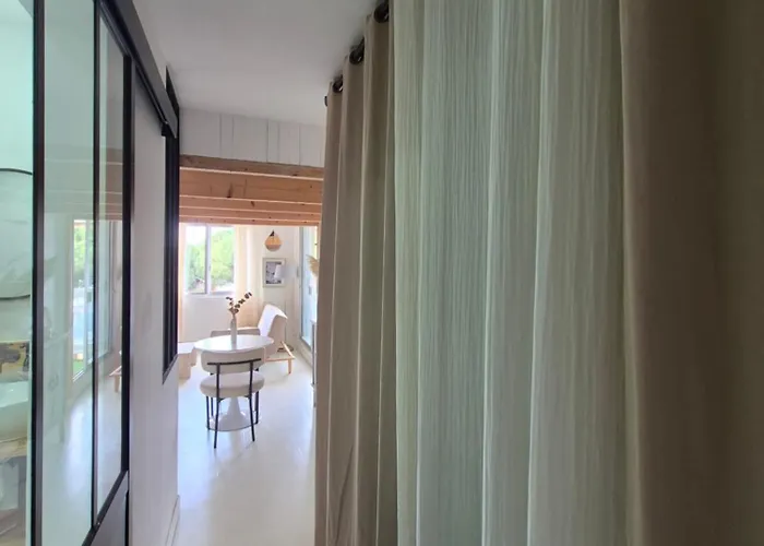 Avec Piscine Proche Plages