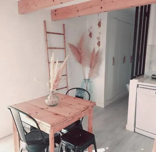 Avec Piscine Proche Plages *