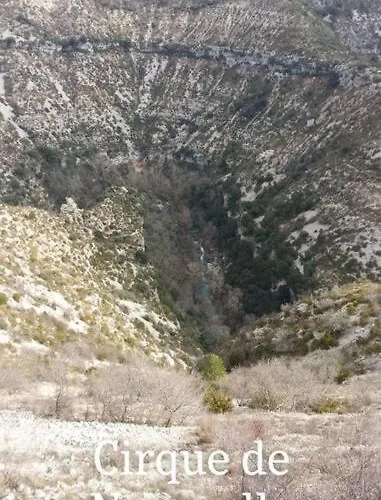 Avec Piscine Proche Plages Appartement *