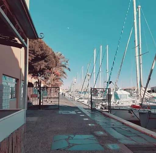 Avec Piscine Proche Plages Lägenhet